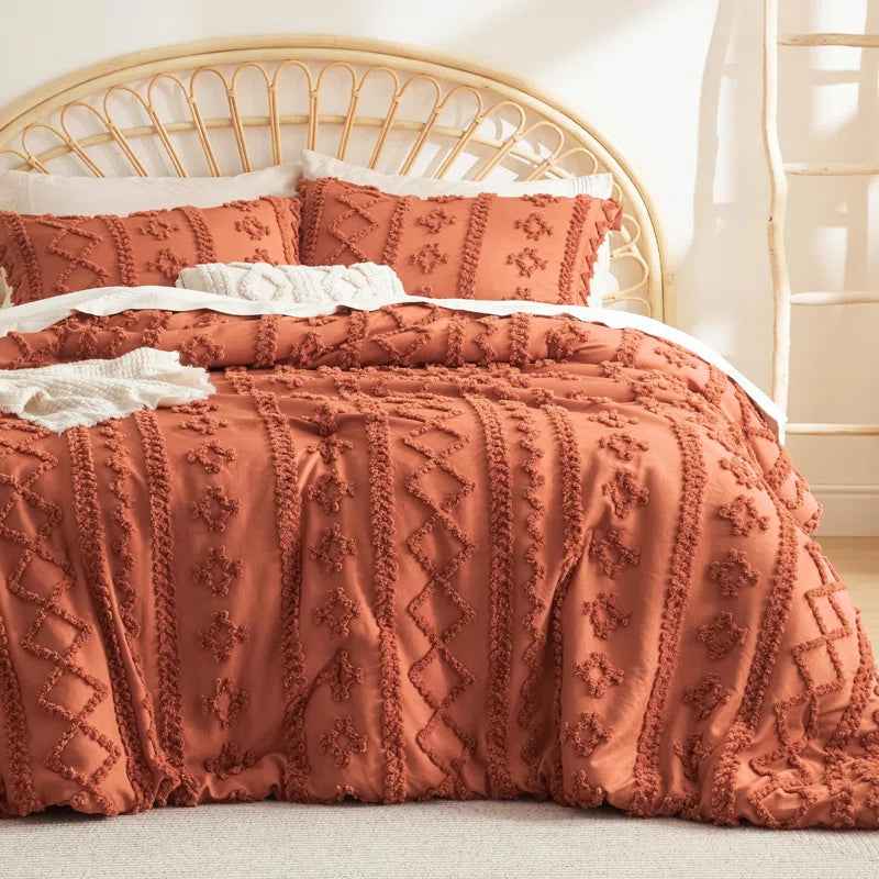 2-Piece Bedsure Beige Tufted Boho Twin Comforter Set - Shabby Farmhouse Jacquard Bedding with Embroidered Shams