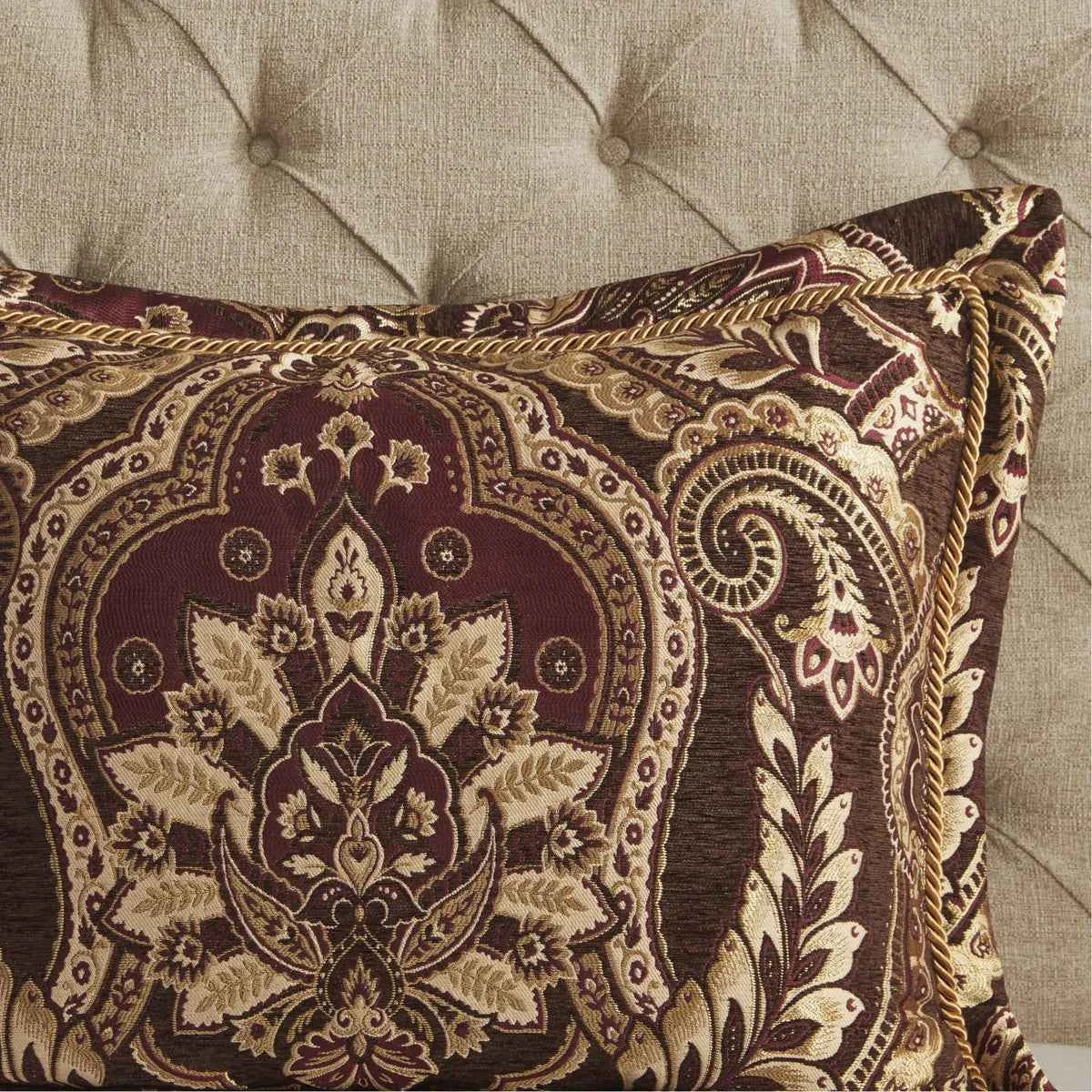 4-Piece Burgundy Chenille Jacquard Comforter Set - Reversible Heavyweight Bedding with Shams and Satin Bed Skirt