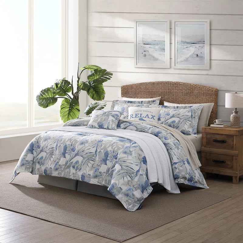Coast Blue Watercolor Tropical Foliage Cotton Comforter Set - Coastal Bedding with Pillow Shams