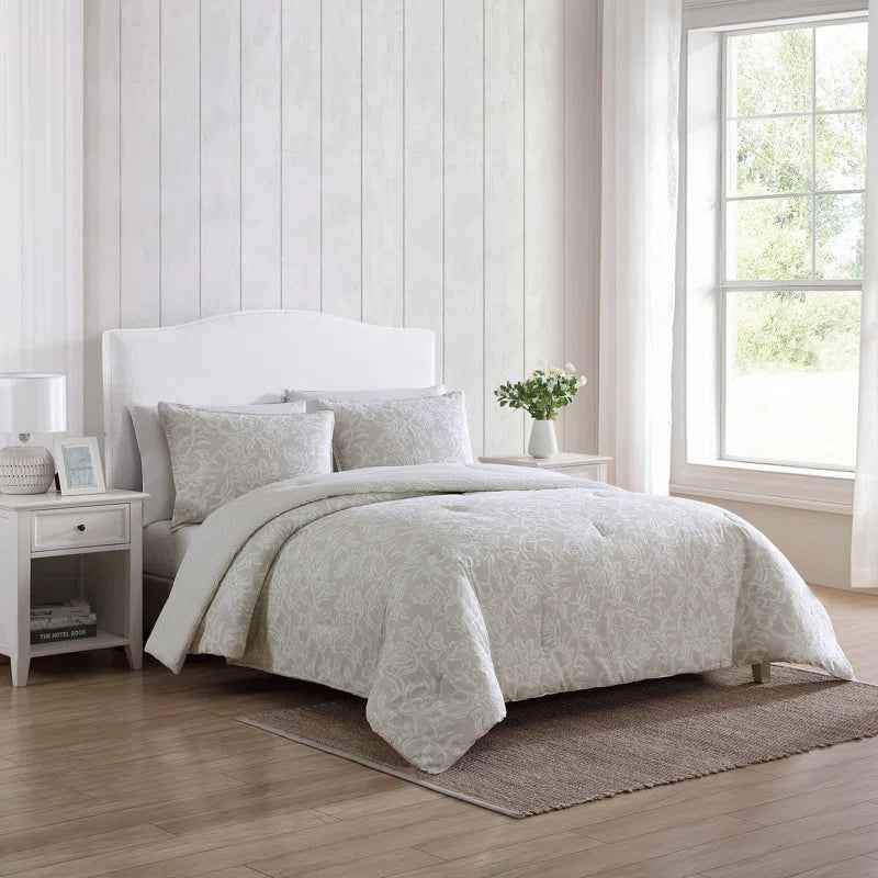 Tortola Reversible Cotton Slub Comforter Set - Printed Painterly Floral Bedding with Pillow Shams