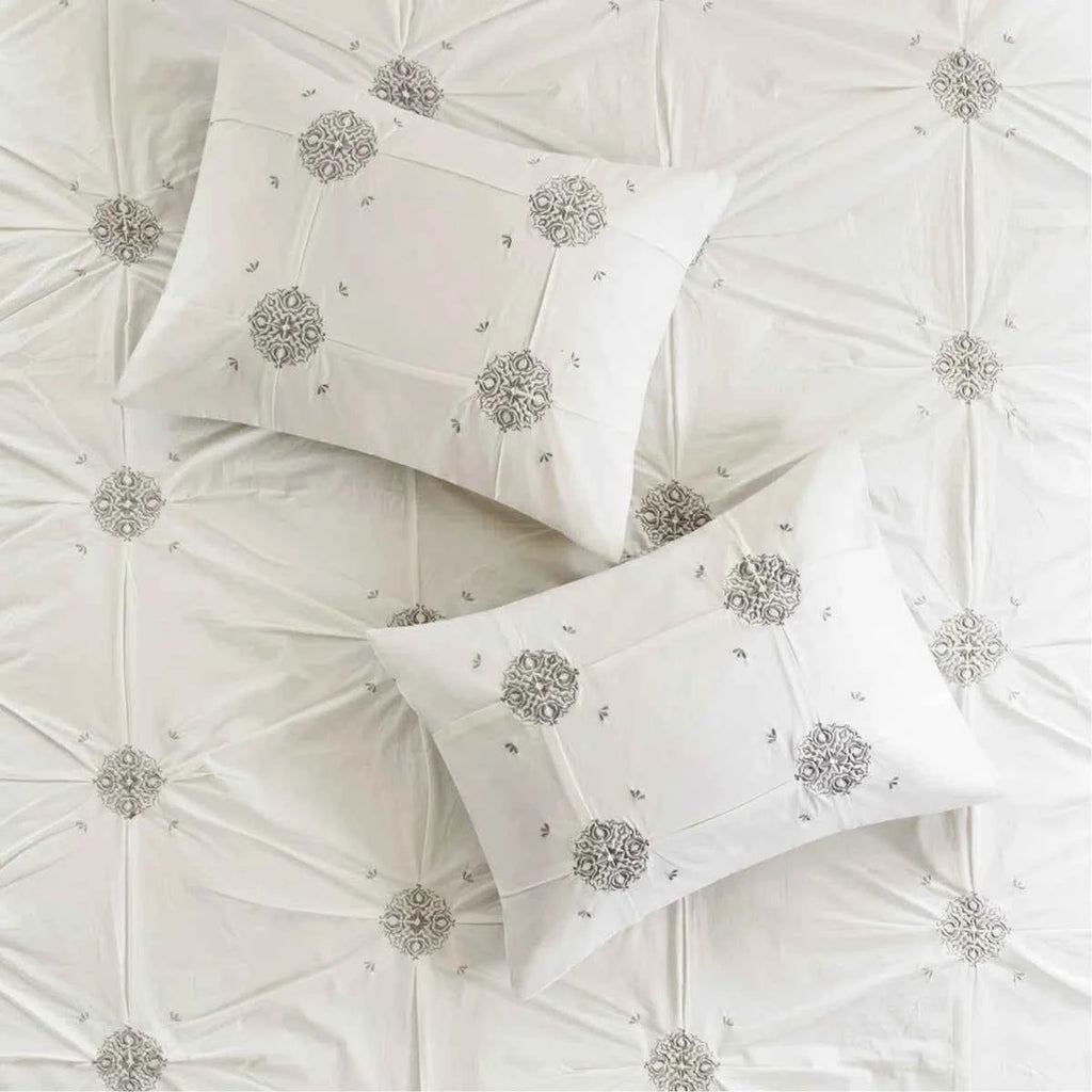 6-Piece Tufted Embroidered Cotton Reversible Comforter Set - Ivory Medallion Bedding with Euro Shams and Decor Pillow