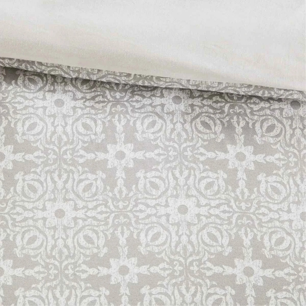 6-Piece Tufted Embroidered Cotton Reversible Comforter Set - Ivory Medallion Bedding with Euro Shams and Decor Pillow