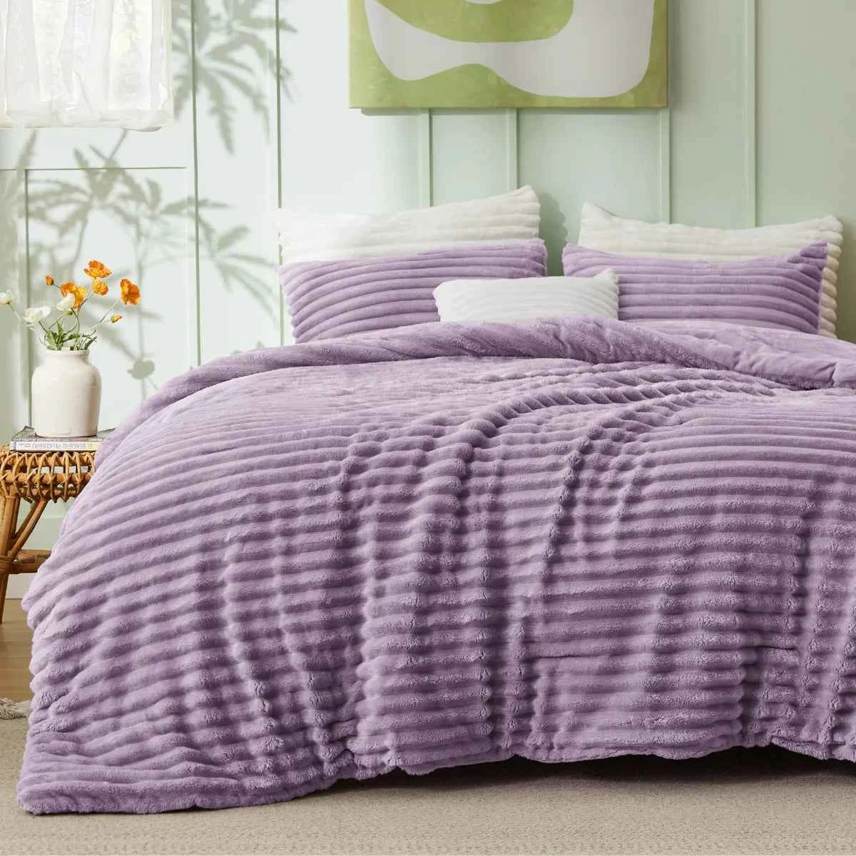 Plush Flannel Striped Fleece Reversible Comforter Set - All-Season Fluffy Light Grey Bedding with Pillow Shams