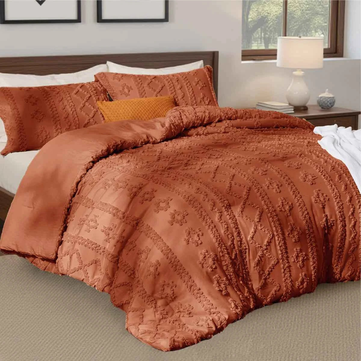 2-Piece Bedsure Beige Tufted Boho Twin Comforter Set - Shabby Farmhouse Jacquard Bedding with Embroidered Shams - Lesvorace