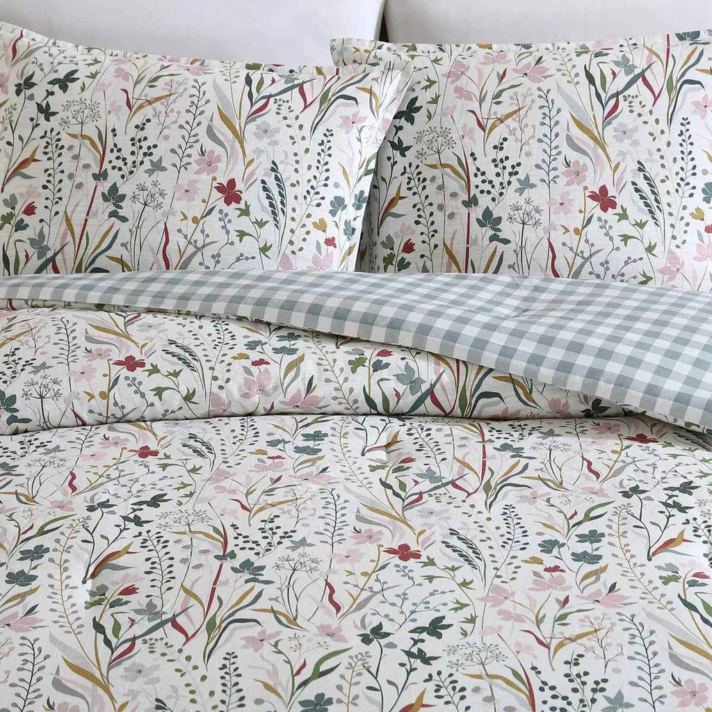 3-Piece Eddie Bauer Woodland Forest Pink Floral Cotton Reversible Comforter Set - Plaid Reverse Bedding with Shams
