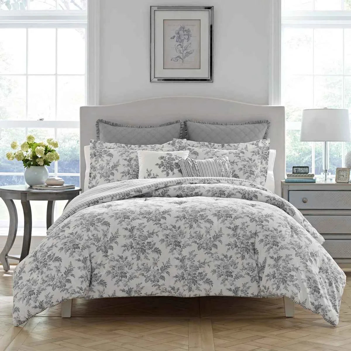 6-Piece Reversible Cotton Comforter Set - Floral Bedding with Matching Shams and Decorative Pillows