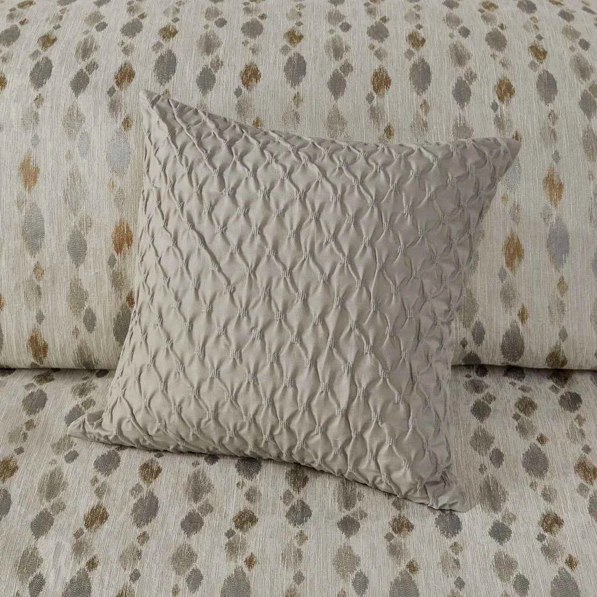 Diamond Jacquard Reversible Comforter Set with Removable Cover - Slubbed Yarn Bedding with Euro Shams
