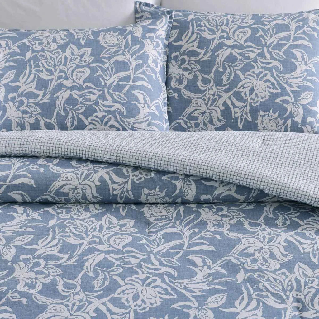 Tortola Reversible Cotton Slub Comforter Set - Printed Painterly Floral Bedding with Pillow Shams