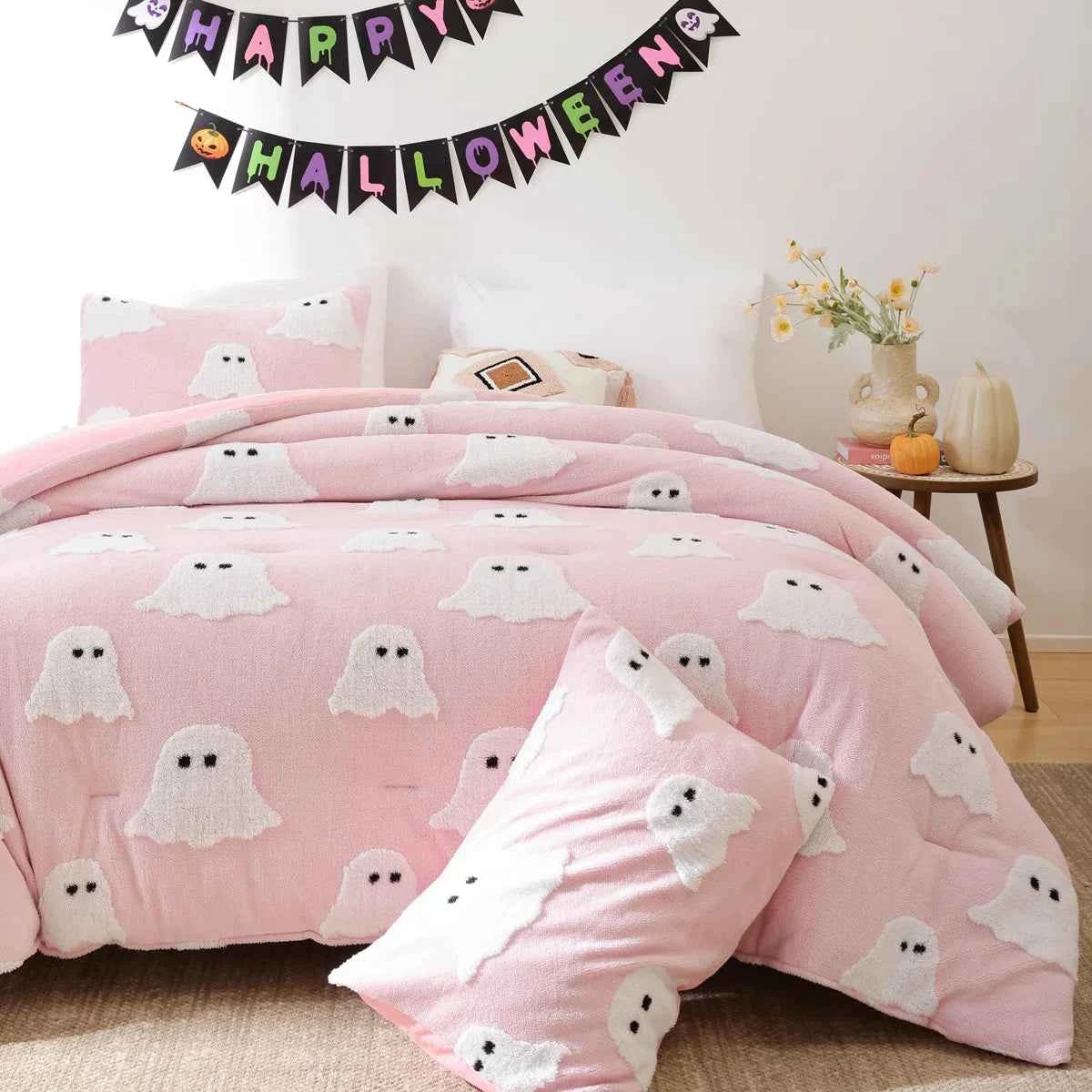 2-Piece Ghost Print Halloween Comforter Set - Twin Lightweight Velvet Seasonal Bedding with Pillowcase