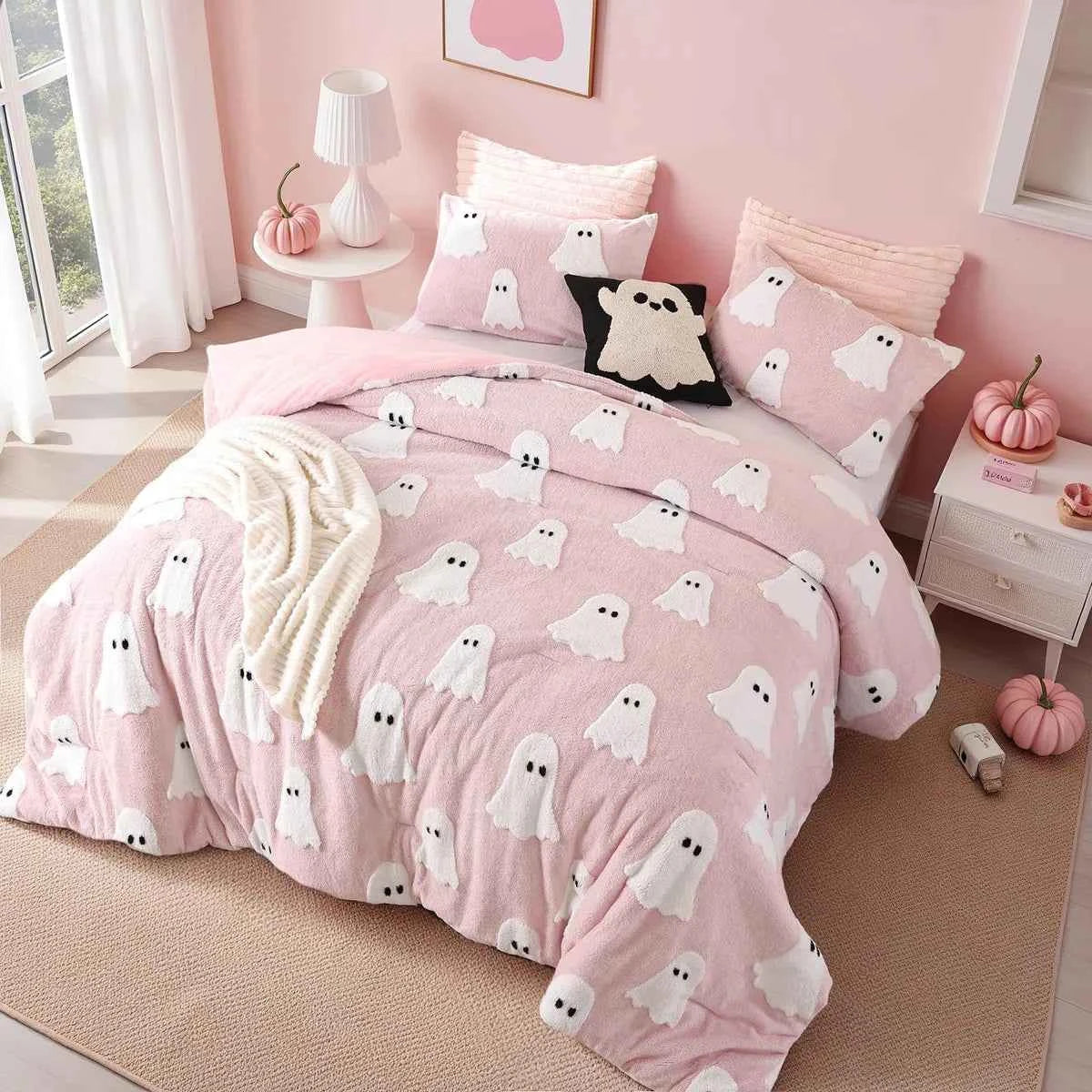 2-Piece Ghost Print Halloween Comforter Set - Twin Lightweight Velvet Seasonal Bedding with Pillowcase