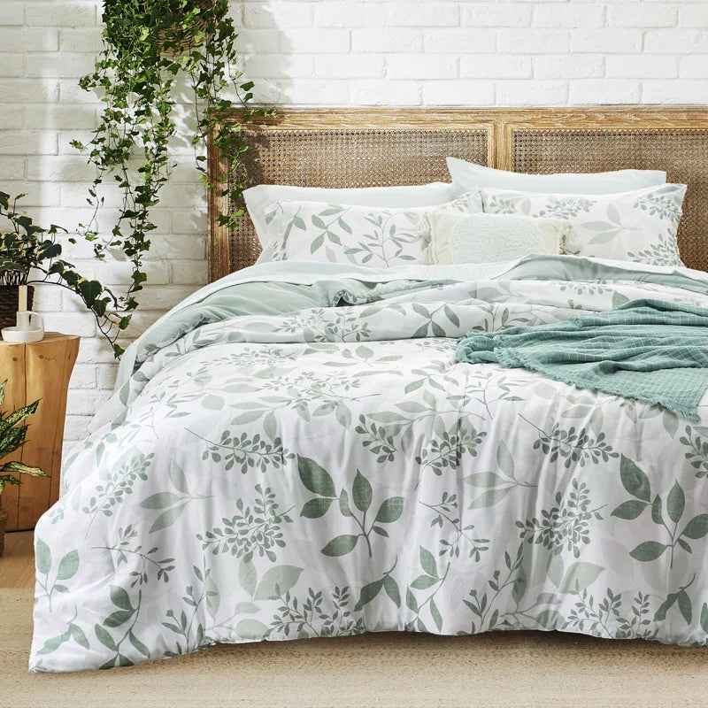 Floral Queen Comforter Set - Soft Microfiber Botanical Bedding with Pillow Shams